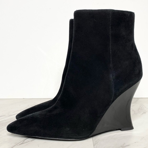Tory Burch Sculpted Wedge Heel Pointed Toe Black Suede Bootie 6 1/2 M - Picture 1 of 14